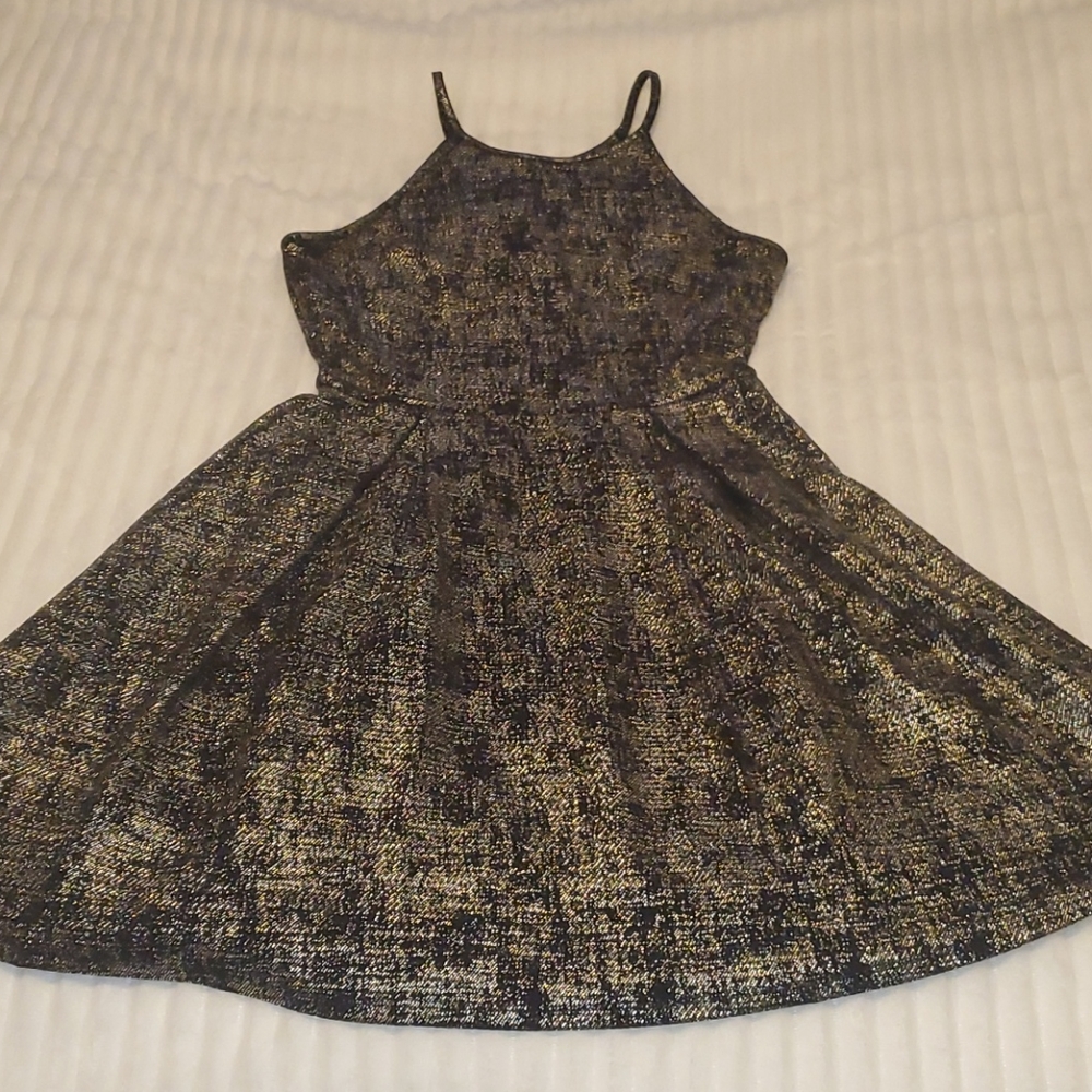 Soprano Black/Gold Dress
